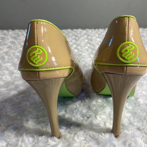 Rocawear peep toes heels size 9 lime green bottom ❤️ - Picture 3 of 7